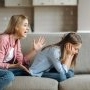 9 lucruri care îți înrăutățesc relația cu al tău copil