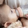 Testul laptelui matern: ce analizează și când este recomandat