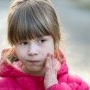 Durere de maxilar la copil: cauze și tratament
