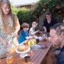 Familia e sfântă...dar până când? Cumnata mea și copiii ei se mută la noi timp de trei săptămâni, în fiecare vacanță, fără să ofere vreun ajutor financiar