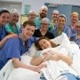 Minunile există! O femeie a devenit mamă după ce a făcut transplat de uter