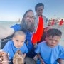 1.500 de copiii din Iași vor merge pentru prima dată la mare, cu ajutorul părintelui Damaschin. Primii 100 vor ajunge la Eforie Nord imediat după ce se termină școala