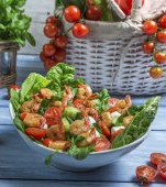 7 salate delicioase de vara cu numai 3 ingrediente