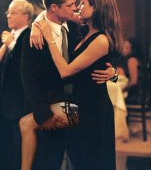 Nunta in mare secret: Angelina Jolie si Brad Pitt s-au casatorit!