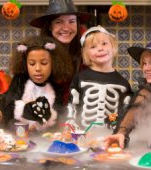 10 Jocuri in familie de Halloween