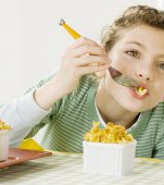 Ce trebuie sa contina cina la copii: ghid pe varste