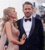 Blake Lively si Ryan Reynolds au devenit parinti!
