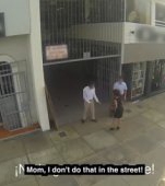 Ce se intampla cand fata pe care o fluieri pe strada este chiar…mama ta?