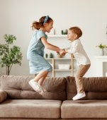 Legatura indestructibila: Adultii cu frati sau surori de sex opus sunt mai fericiti