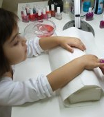 Unde mergem cu copilul: Kaigo Room, primul salon de styling si activitati educativ-creative pentru copii