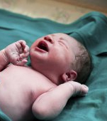 Nou-nascutul si socul trecerii la viata extrauterina