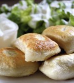 Pierogi, piroste sau coltunasii umpluti