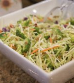 Salata de cruditati cu broccoli