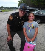 Un gest minunat: ce a facut un politist pentru o fetita de 12 anisori