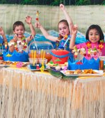 Cum sa organizezi o petrecere hawaiiana pentru copii