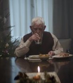 Cea mai trista reclama de Craciun! Ce face un tata pentru a-si aduce copiii acasa!