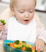 Se poate creste un bebelus vegetarian? Pediatrul raspunde!