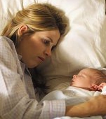Oboseala dupa nastere: ghidul de odihna al proaspetei mamici