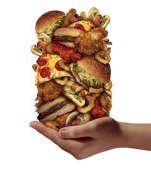 Excesul de zahăr şi alimente prăjite duce la apariţia deficienţelor imunitare respiratorii şi digestive