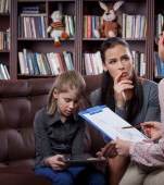 Sfatul psihologului: cum trebuie să fie comunicarea dintre părinți și educatori 