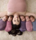 Sarcina naturală cu cvintupleți, una la 60 de milioane. Bebeluşii s-au născut și sunt adorabili!