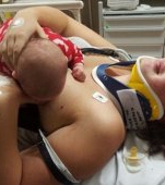 O mamă refuză calmantele după un accident pentru a-și putea alăpta bebelușul