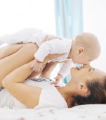 Cosmetice pentru bebeluși care ajută și mămicile