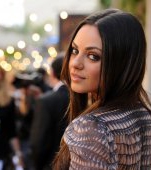 Mila Kunis: Am fost de multe ori ridiculizată pentru că alăptam în public