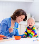 Alimentația bebelusului: 5 motive PRO autodiversificare de la specialist