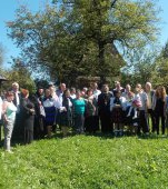 50 de copii au făcut terapie prin artă alături de mentori români și internaționali în Tabăra de Artă și Solidaritate de la Desești