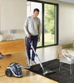 Silence Force Multi-Cyclonic de la Rowenta – singurul aspirator care combină performanţa cu cel mai înalt nivel de silenţiozitate