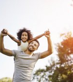 4 moduri în care un tată poate crește o fată puternică