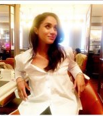Prințul Harry are o relație oficială cu o actrița din serialul american Suits