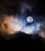 Super Luna: Cele mai frumoase poze din București