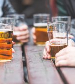 Cu cât bei mai mult alcool, cu atât mai deștept ești...spune un studiu
