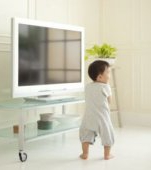 Cum poate televizorul sa influenteze dezvoltarea copilului?