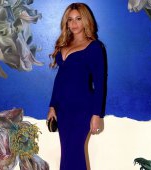 Beyonce face din nou senzație cu burtica sa în creștere!