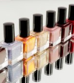 Nanoparticulele din oja de unghii provoacă cancer!