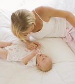 Sfatul Specialistilor: 10 detalii de urmarit in prima luna acasa a bebelusului