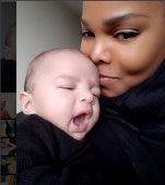 Iată prima fotografie cu fiul lui Janet Jackson