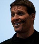 Vrei sa ai copii de succes? Iata ce sfaturi are Tony Robbins