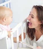 10 moduri prin care să crești inteligența bebelușului