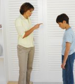 7 lucruri pe care să nu i le spui niciodată copilului tău
