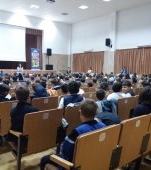 Micile Vedete au pornit în cautarea Magicianului