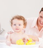 Cum să transformi baia într-un moment de răsfăț pentru pielea copilului tău!