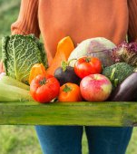  Organic nu înseamnă curat! Iată Top 20 legume și fructe bio cu un conținut ridicat de pesticide