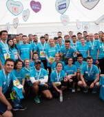 Peste 500 de alergători au participat la Semimaratonul București și au strâns bani pentru cauza Hope and Homes for Children