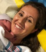 O femeie naște într-un restaurant, iar fetița ei va primi mese gratuite toată viața