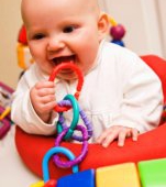 Ajuta-ti bebelusul sa isi dezvolte cele 5 simturi 