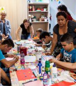 Tu știi ce înseamnă cu adevărat să îți fie greu? Greul tău nu se compară cu al lor!